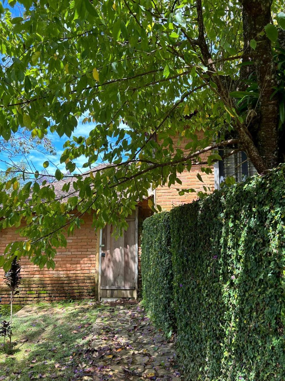 Chalet Vale Quaresmeiras