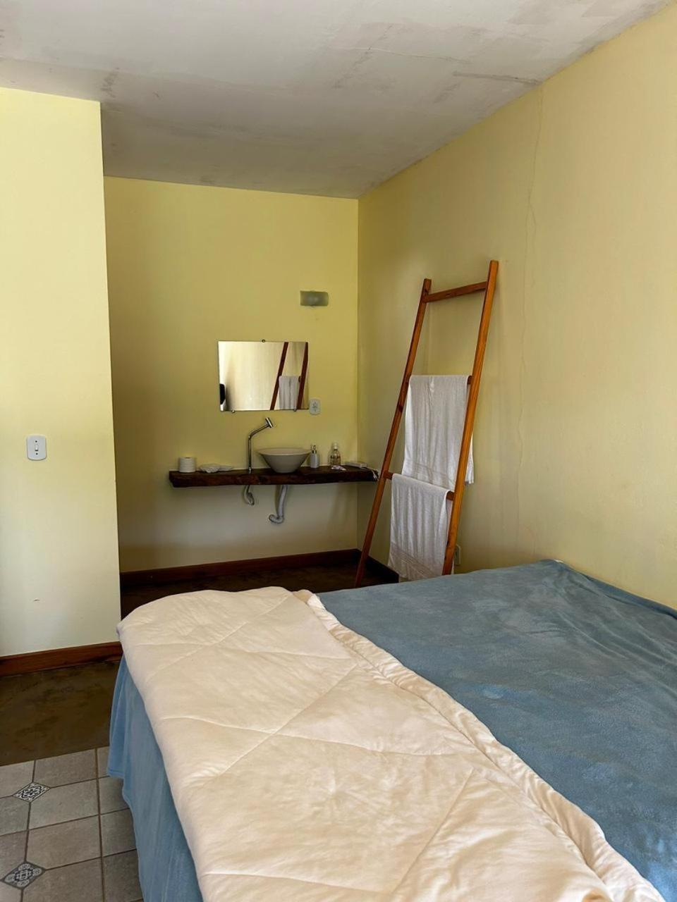 Chalet Vale Quaresmeiras Pedra Menina
